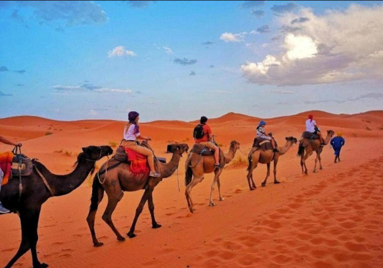 Merzouga Experience Luxury Camp Екстер'єр фото